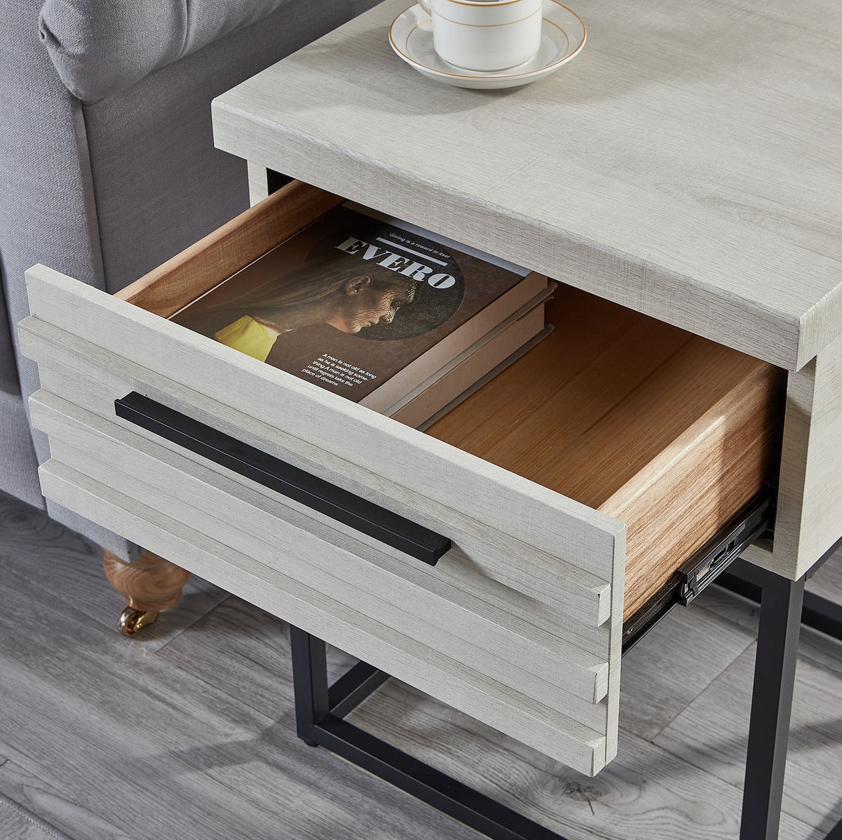 NOVAHOME Arles upholstered bedroom set product image 7